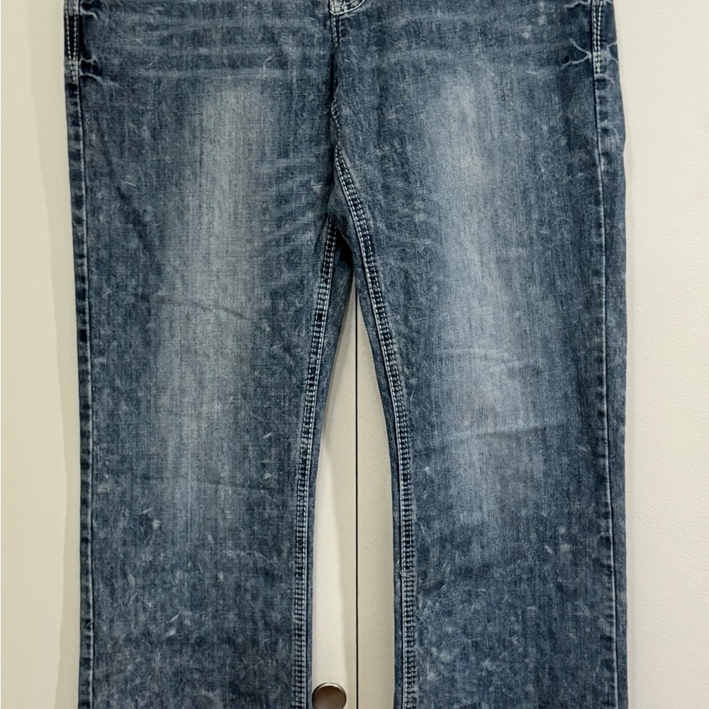 Crown Relaxed Fit Faded Blue Jeans - Picture 2 of 7
